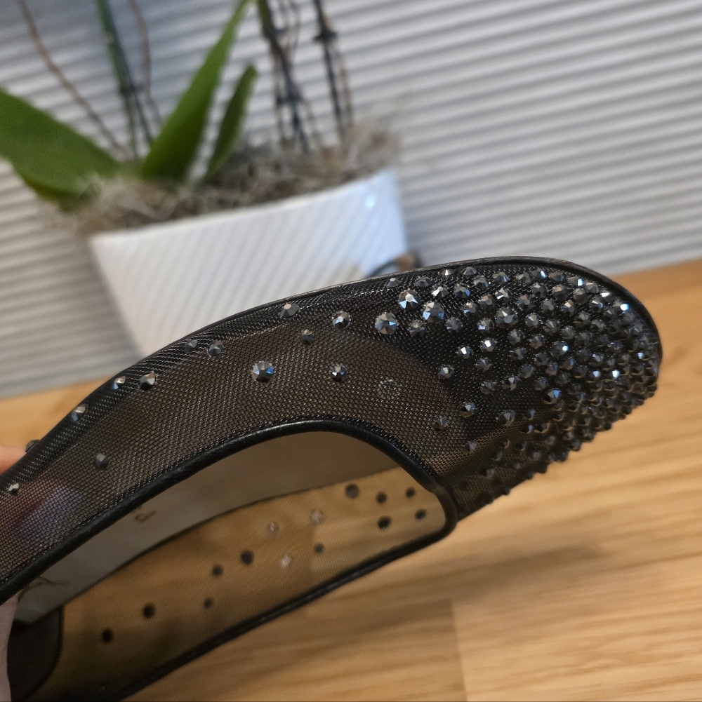 Christian LOUBOUTIN flats 37 Fits US 7 - Picture 6 of 16